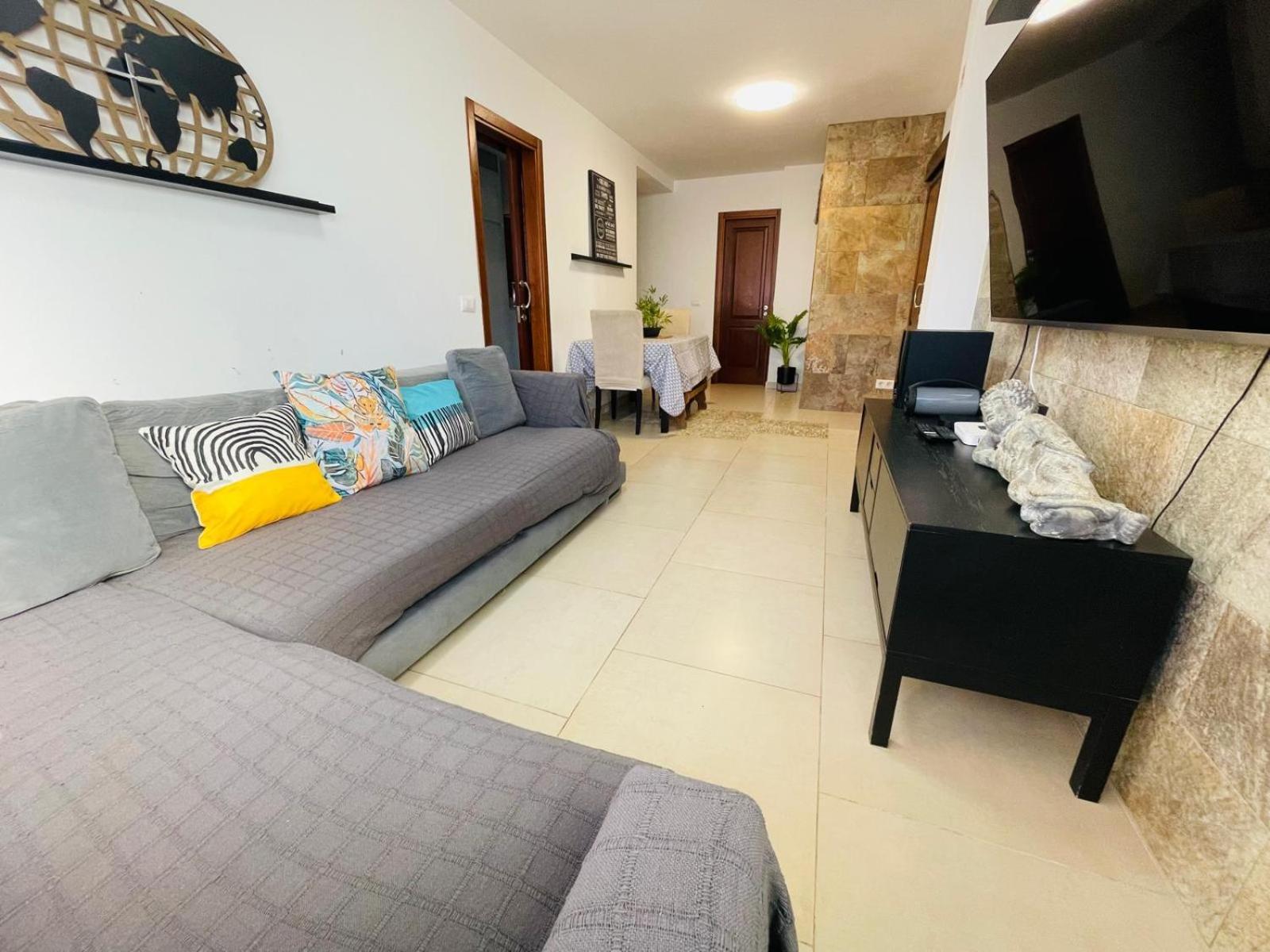 Vakantiehuis Piso Familiar Centrico Campillo *
